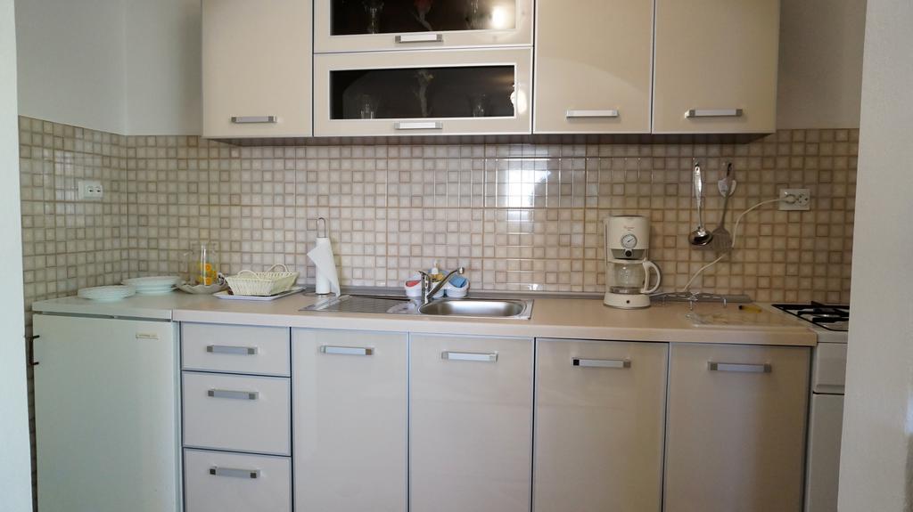 Apartments Red Rose Nin Zewnętrze zdjęcie
